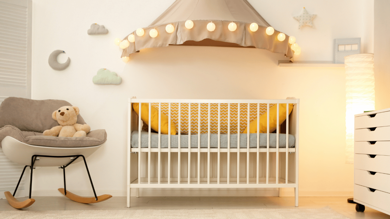 Best crib shop for small spaces